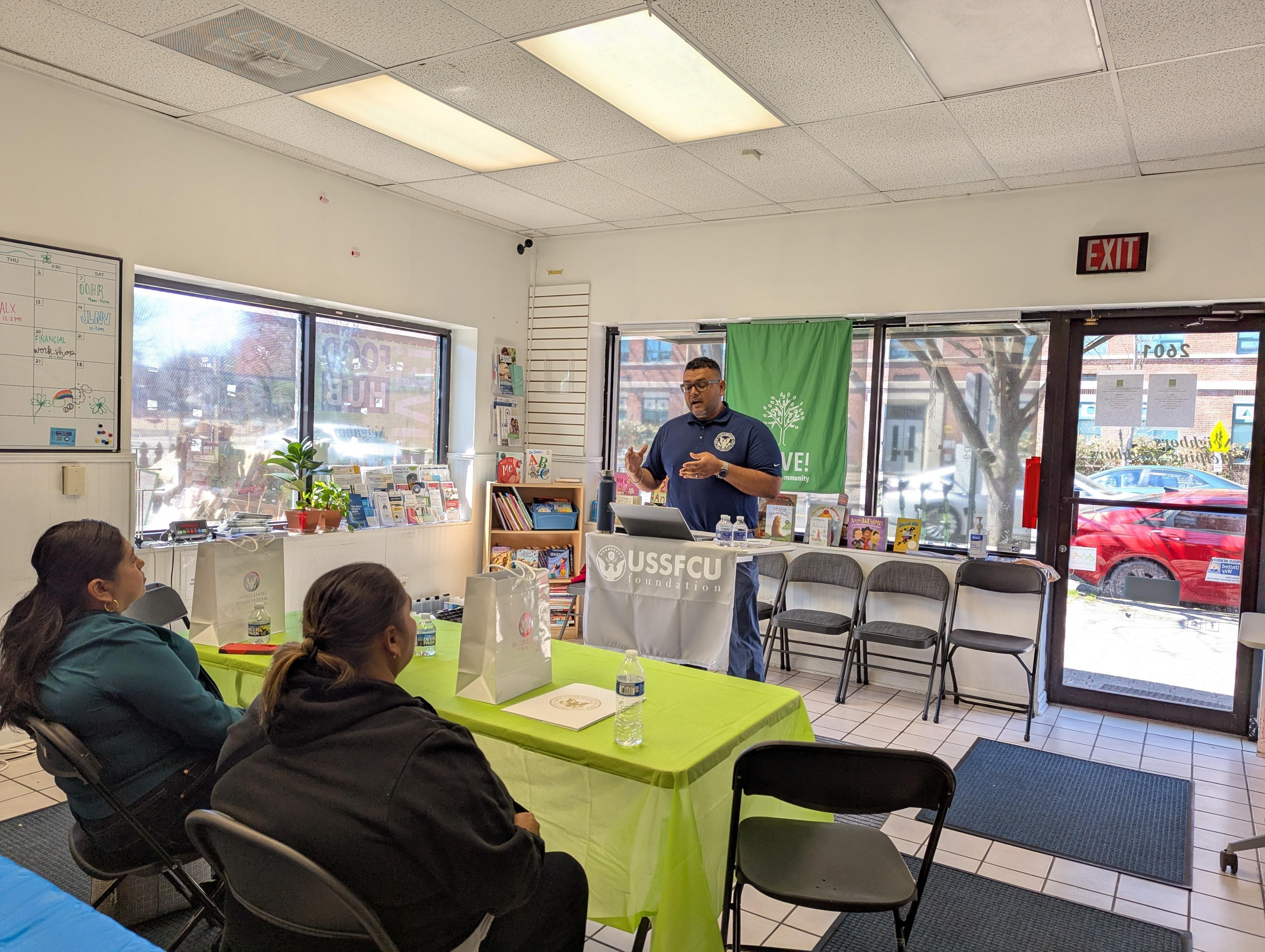 Spanish presentation in Del Ray at Alive! Food Hub